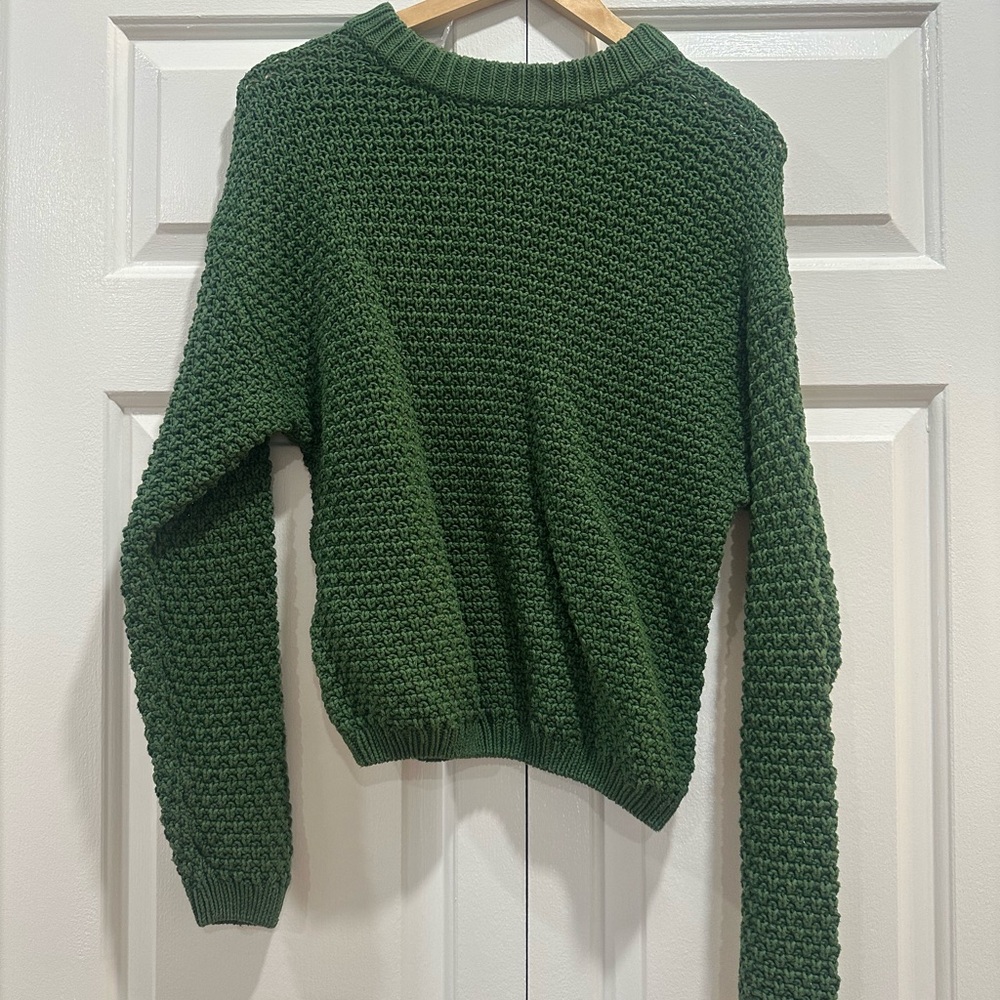 Universal Thread Forest Green Knit Sweater